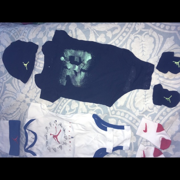 Boys Jordan fits - Picture 4 of 4